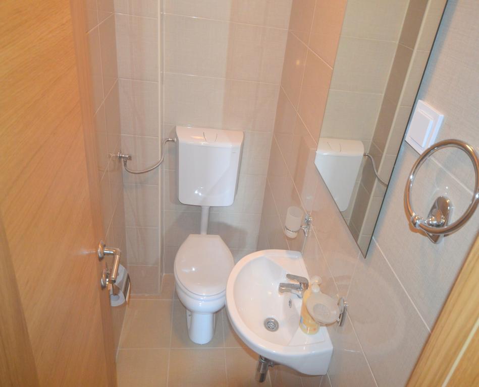 Apartments Radonicic D&D Tivat Exterior foto